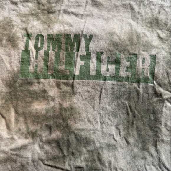 Vintage Tommy Hilfiger Shirt - Picture 2 of 3